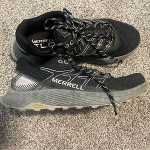 Merrell Float Pro women’s Moab flight hiking sneakers size 9